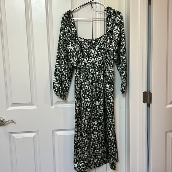 H&M midi silky dress large - Picture 1 of 8
